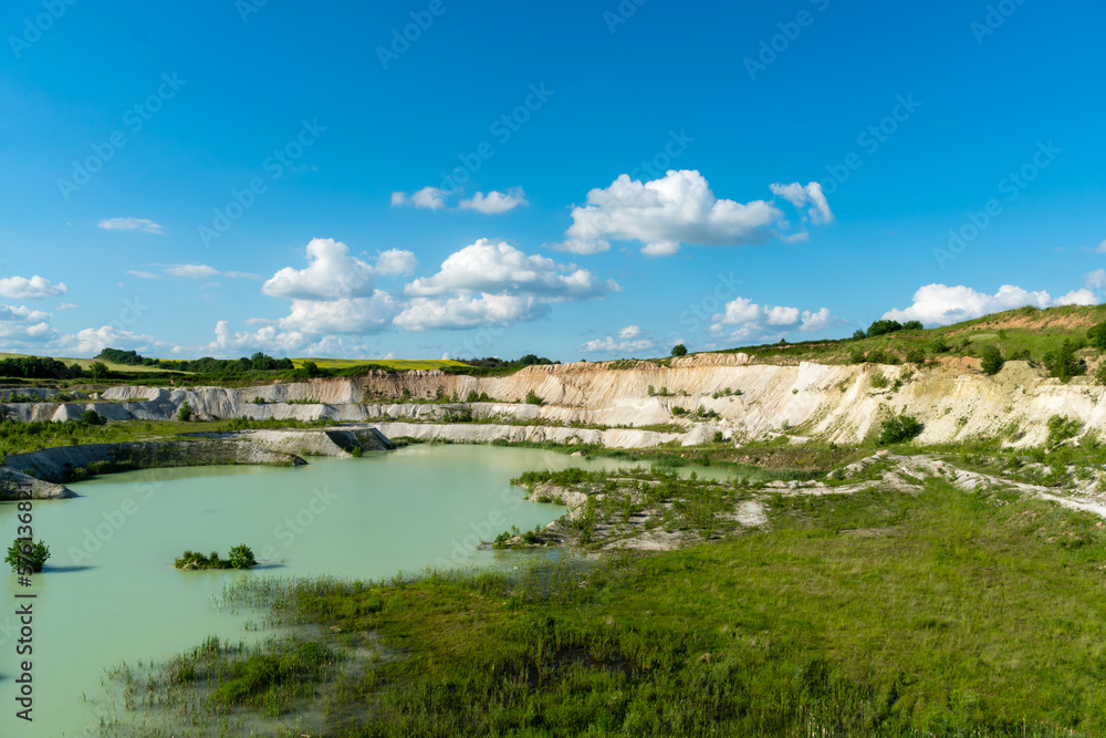 Springlands Salt Quarry A large sand quarry and a lake. A flooded old abandoned quarry complex ...