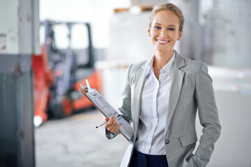 Aufkleber - I ensure success every step of the way. A young manager looking confident while on the factory floor.