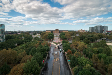 Wall Mural - Benjamin Franklin Pkwy and Museum of Art in Philadelphia, Pennsylvania, USA.