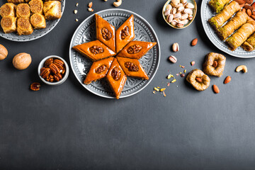 Poster - Baklava with honey and nuts