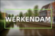 Werkendam: Der Ortsname der niederländischen Stadt Werkendam in der Region Noord-Brabant vor einem Foto