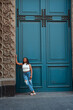 © CarlosCalixto - beautiful black girl traveling alone