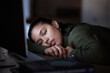 © Joanrae/peopleimages.com - Tired, night and a business woman sleeping at her desk while working overtime in her office. Burnout, deadline and exhausted with a female employee asleep in the workplace during the late shift