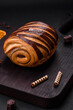 © chernikovatv - Delicious sweet crispy fresh baked cinnamon bun