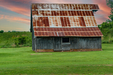 Wall Mural - Old Barn in Rural Arkansas