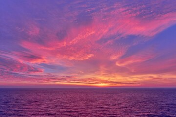 Poster - Beautiful horizon of the sea during colorful sunrise in Ramsgate, Kent