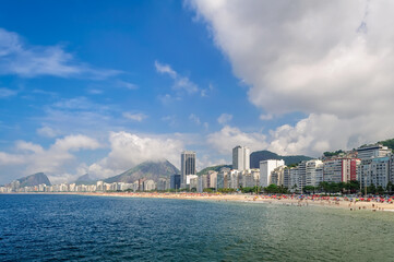 Canvas Print - Copacabana beach in Rio de Janeiro, Brazil. Copacabana beach is the most famous beach in Rio de Janeiro. Sunny cityscape of Rio de Janeiro