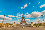 Fototapeta Na drzwi - Paris France city skyline at Eiffel Tower and Jena Bridge