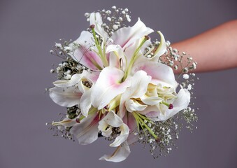 Sticker - Vibrant wedding bouquet featuring a mix of white and pink flowers