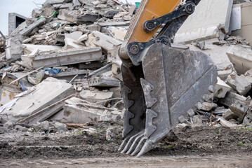 construction equipment destroys affected houses war in Ukraine