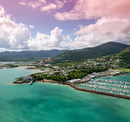 Wall Mural - Airlie Beach in the Whitsundays