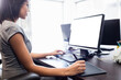 © vectorfusionart - Woman working in office