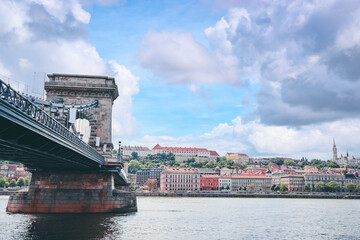 Wall Mural - The Szechenyi Chain Bridge and Budapest Castle, Hungary.