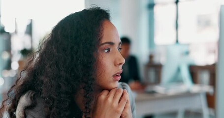 Aufkleber - Focus, computer and research with woman in office for idea, planning and email marketing. Solution, information and communication with female employee reading for website, internet and connection