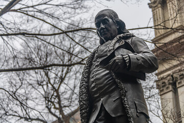 Wall Mural - Statue of Ben Franklin