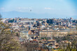 Rom, Italien, Apr. 2023 Blick von der Piazza Garibaldi in Trastevere auf das Stadtpanorama