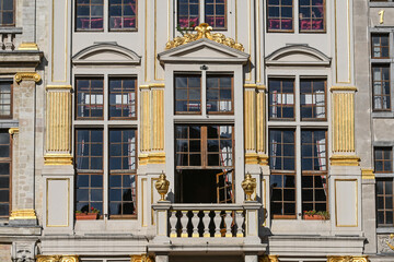 Poster - Belgique Bruxelles Grand place architecture tourisme gothique fenetre