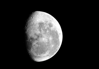 Wall Mural - the moon is 20 days old and is currently in the full moon phase of its lunar cycle. 77% illuminated