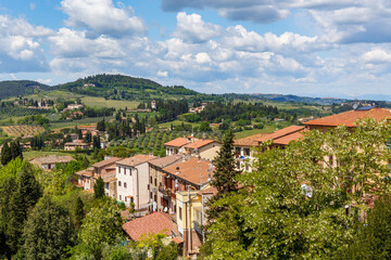 Poster - View of an Italian rolling landscape from a city