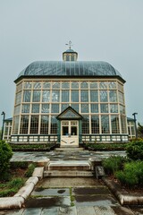 Sticker - Beautiful view of the Rawlings Conservatory in a daylight