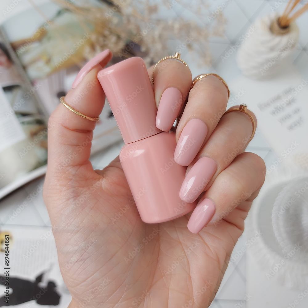 Soft Blush Pink Nails That Shine