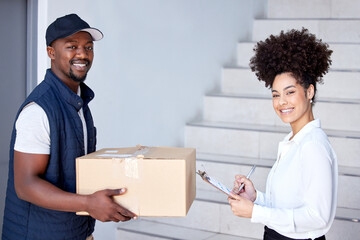 Canvas Print - Just click and have your goods delivered. Shot of a woman signing for a package delivery.