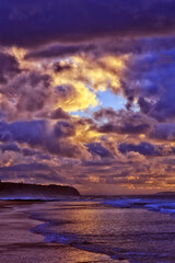 Canvas Print - Sea CB Clouds beach vert