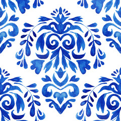 Damask seamless ornamental watercolor arabesque paint tile pattern for fabric and wall decoration.
