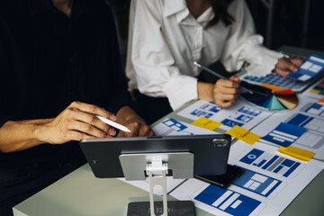 ux graphic designer creative sketch planning application process development prototype wireframe for