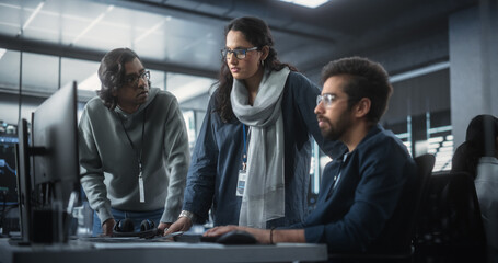 Aufkleber - Team of Three Multiethnic Diverse Software Developers Talk, Discuss an AI Project. Stylish Young Indian Female and Male Specialists Work on Digital E-Commerce Startup Business