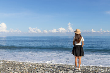 Poster - Woman look at the sea beach