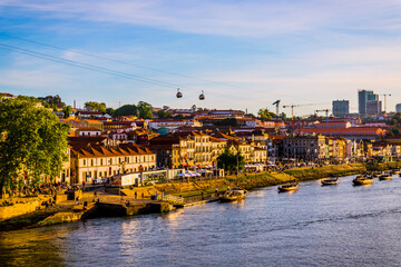 Poster - Les quais de Gaia et le Douro à Porto