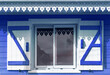 Fenêtre de case créole réunionnaise 