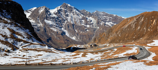 Fototapete - Amazing nature scenery. View on Grossglockner High Alpine Road.