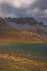 Wall Mural - A picturesque landscape of a mountain lake Lac de Soulier in the Queyras valley in the Alps (Hautes-Alpes, France)