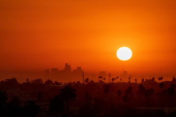 9/7/2022:   A hot summer sun rises over Los Angeles during the end of summer heatwave that caused power disruptions and rolling blackouts