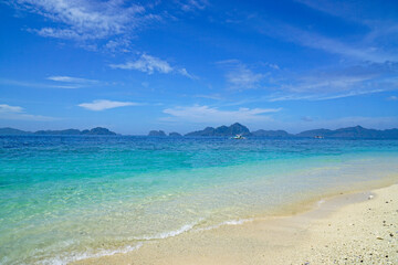 Wall Mural - tropical idyllic beach on palawan island in el nido