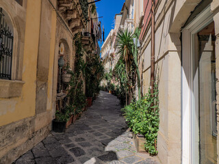 Wall Mural - ortigia syracuse old buildings street view Sicily on sunny day