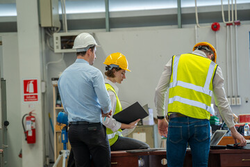 Aufkleber - Warehouse worker checking stock products in a large distribution warehouse.,Warehousing, Logistics in stock.
