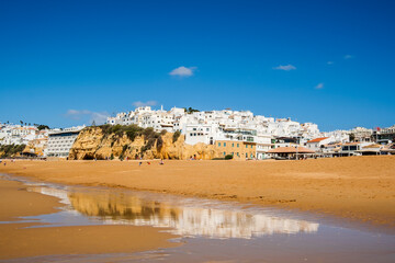 Canvas Print - Great view of Fisherman Beach, Praia dos Pescadores, with whitewashed houses on cliff, Albufeira, Algarve, Portugal