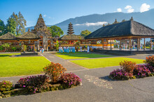 View Of Ulun Danu Beratan Temple On Lake Bratan, Bali
