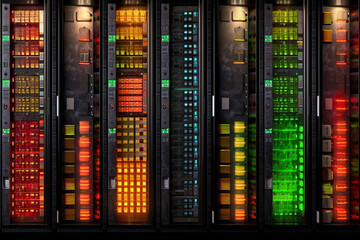 reliability and redundancy features of database servers, such as hot-swappable components and backup power supply units. Generative AI technology.