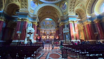 Wall Mural - Outstanding interior of St Stephen's Basilica, Budapest, Hungary