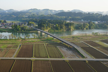 関越自動車道　越後川口SA展望広場から信濃川（新潟県長岡市）