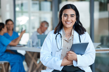 Poster - Healthcare, doctor and portrait of woman on tablet for medical analysis, research and internet. Hospital, clinic and happy female nurse on digital tech for wellness app, online consulting and service