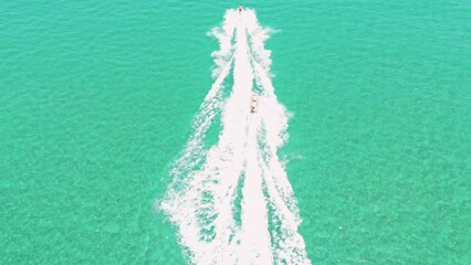 Sticker - Aerial view of motor boats on a tropical sea