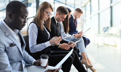 Canvas Print - Business people waiting for job interview