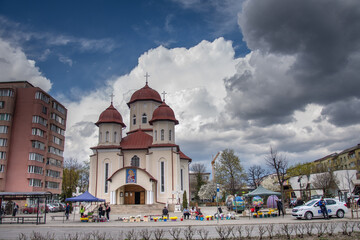 Wall Mural - Romania,Bistrita 2020  The Square and St. Anne's Church 