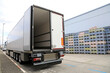 camión frigorífico termo blanco transporte alimentación pescado marisco carne 4M0A7367-as23