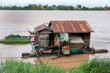 Cambogia, villaggio vietnamita sulle rive del Mekong
